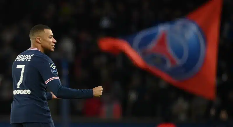 Kylian Mbappe marque !